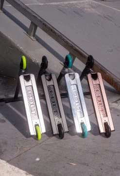 BLUNT Colt S6 Black -Scooters & Skateboards Colt S6 Group Bases 21848